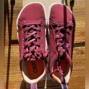Barefoot Origo Everyday Sneaker Gen 1. Cotton Canvas. Burgundy. NIB. US 8/ EU 38